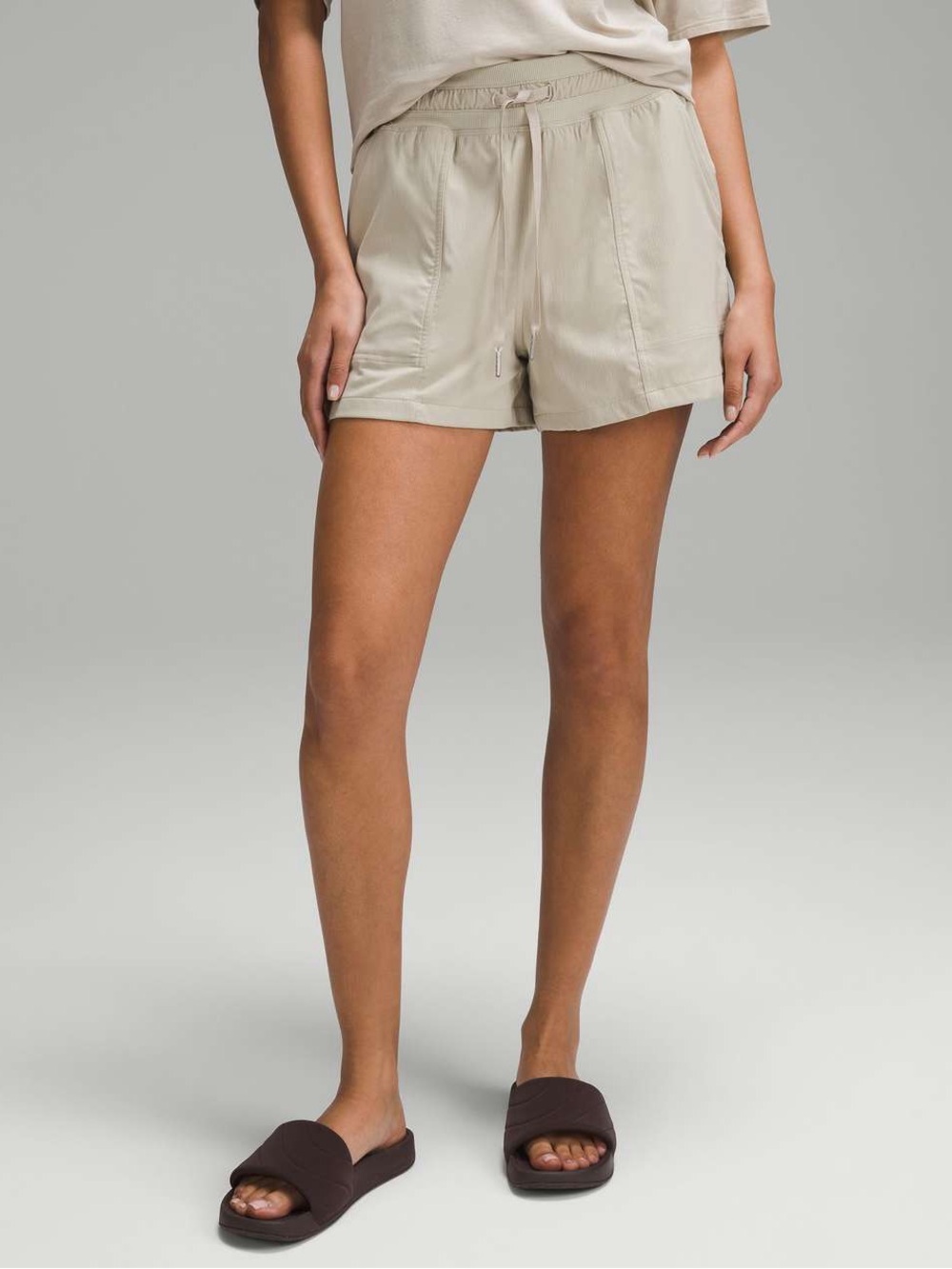 Lululemon Dance Studio High Rise Short 3.5” Mojave Tan Size 6
